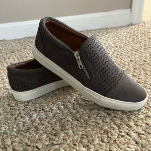 Report slip on sneakers